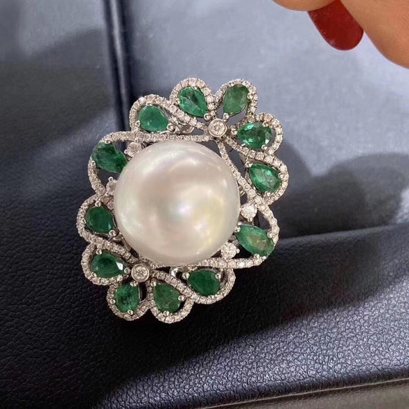 Stunning Sparkling White Fresh Water Pearl Ring