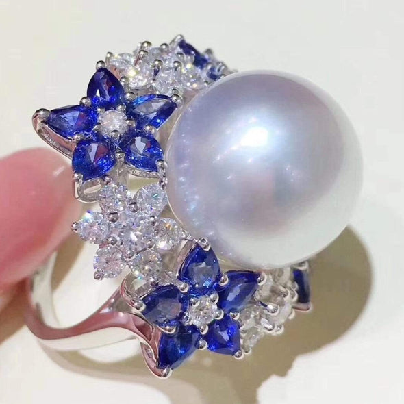Gorgeous Natural Freshwater Pearl Ring