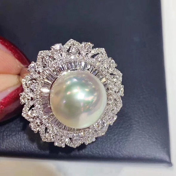 Beautiful White Freshwater Pearl Ring With Gorgeous Setting