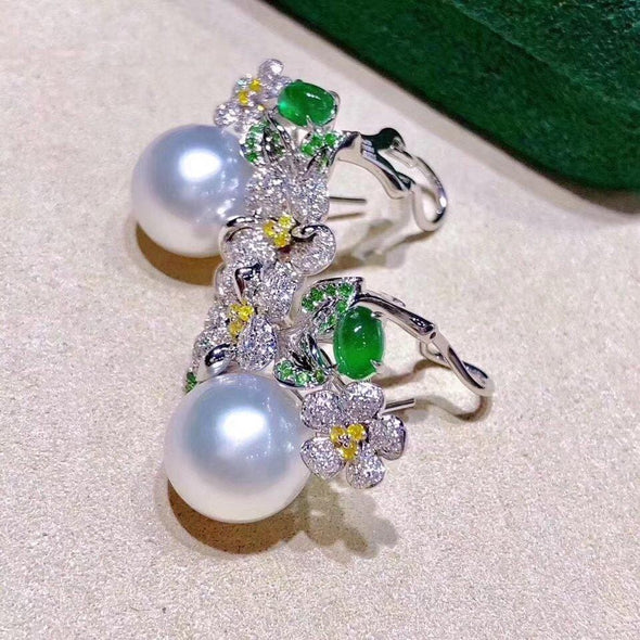 Enchanted Floral Stud Pearl Earrings