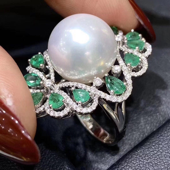 Stunning Sparkling White Fresh Water Pearl Ring