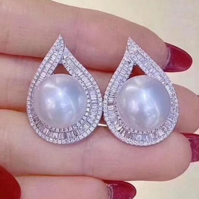 Elegant White Stud Pearl Earrings