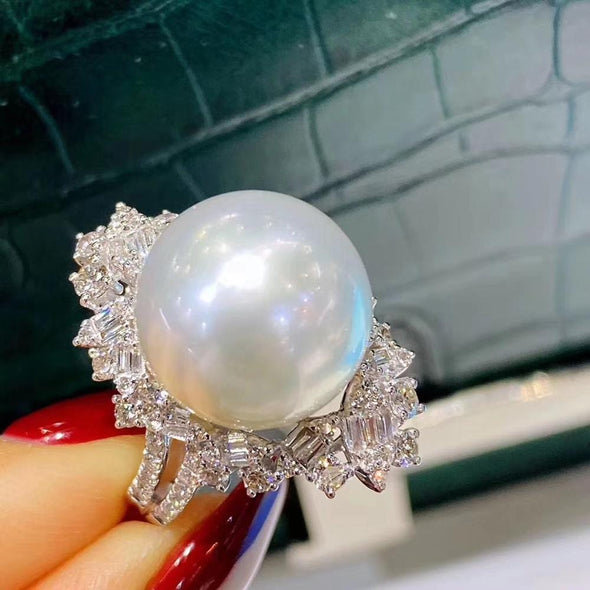 Eye Catching Designed Freshwater Large White Pearl Ring