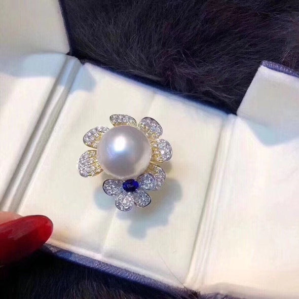 Beautiful Floral White Freshwater Pearl Ring