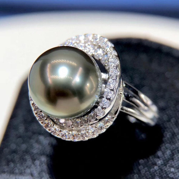 Gorgeous Tahitian Black Pearl Ring