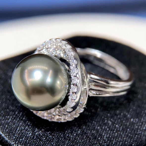 Gorgeous Tahitian Black Pearl Ring