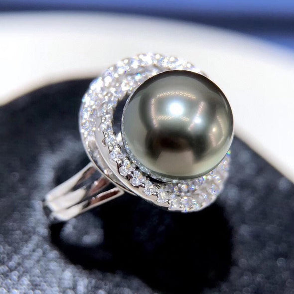 Gorgeous Tahitian Black Pearl Ring