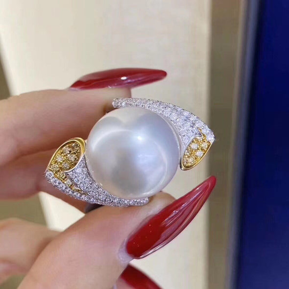 Stunning Orbit White Pearl Ring